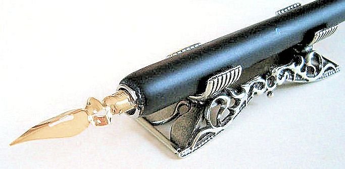 Ref: 162: Porte-plume classique