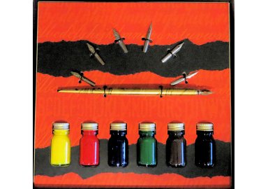 Coffret de Calligraphie " 6 flacons d'encre, porte-plume en bois et plumes"