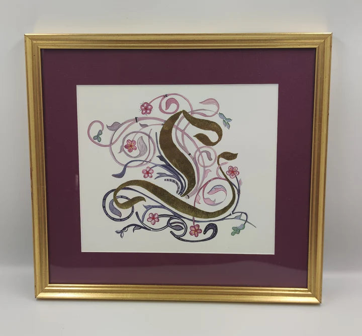 Lettre S en feuille d'or 24 carats sur papier de haute qualité