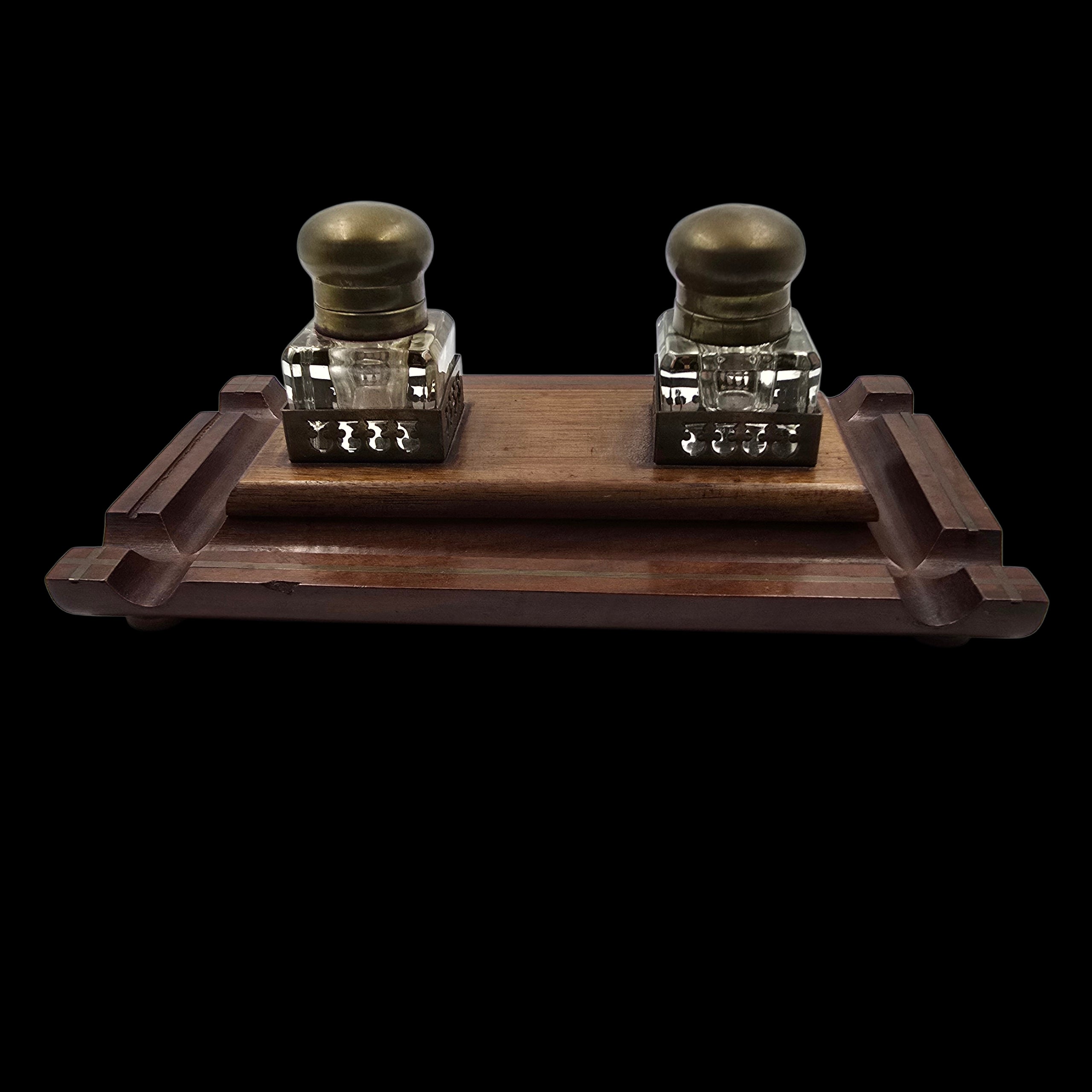 Le Rituel des Deux Encres. Encrier en Bois