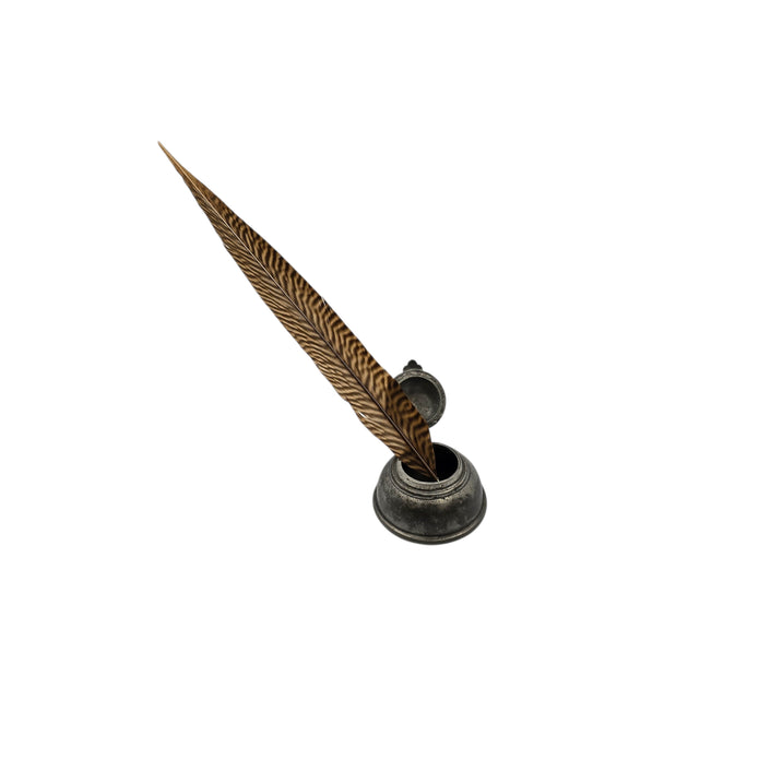 Le Silence de l’Encre. Encrier ancien en étain