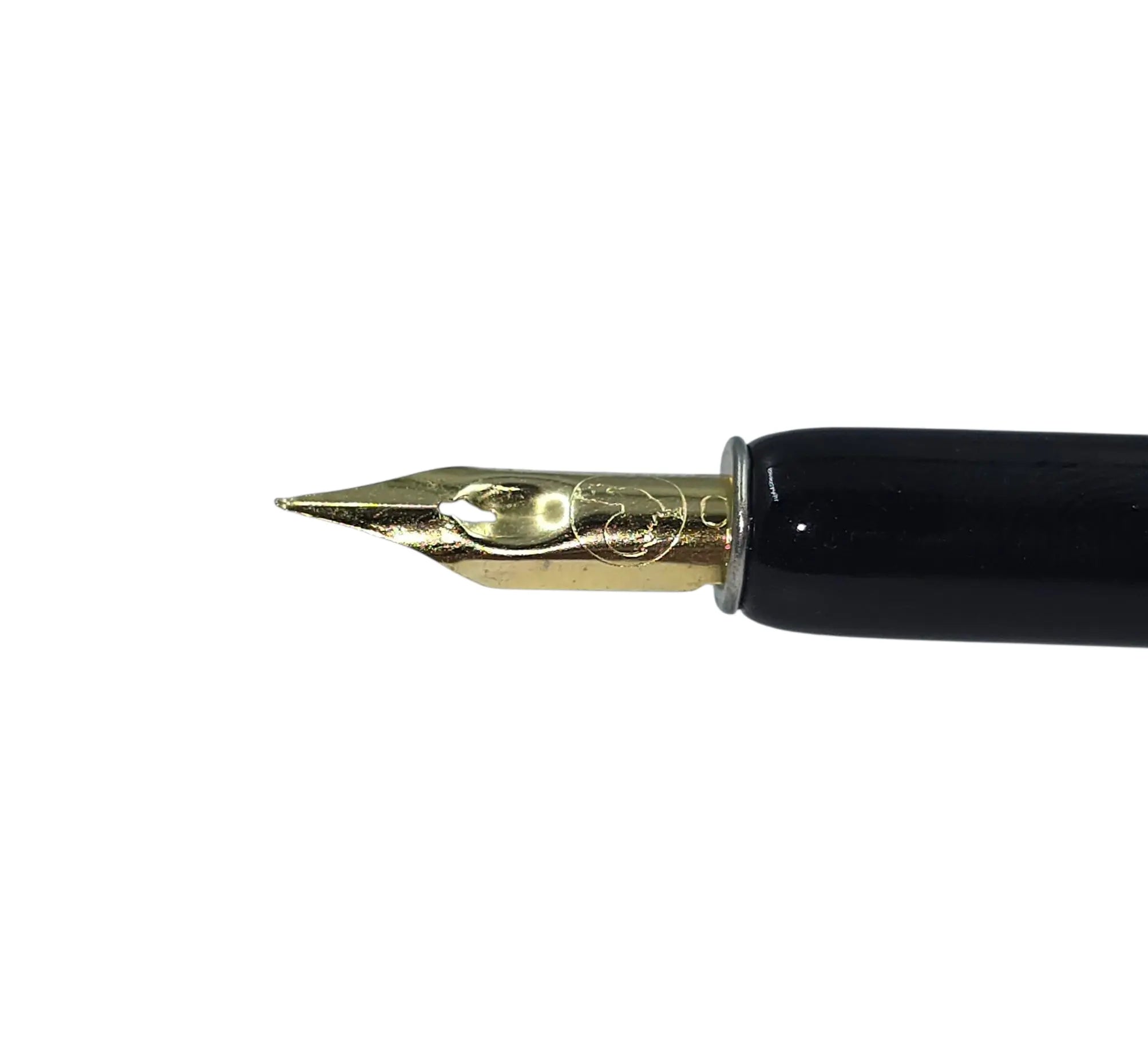 Ref: 428-1: Plume 