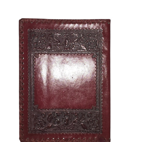 🔴 Le Gardien Rouge des Mots Anciens. Etui de manuscrit en cuir embossé avec Arabesques Renaissance (XXᵉ siècle