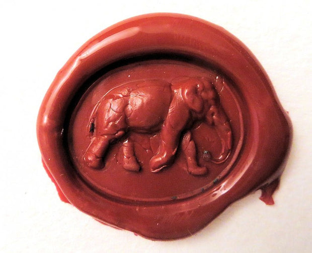 0006242-3 Sceau artisanal en étain "Eléphant"