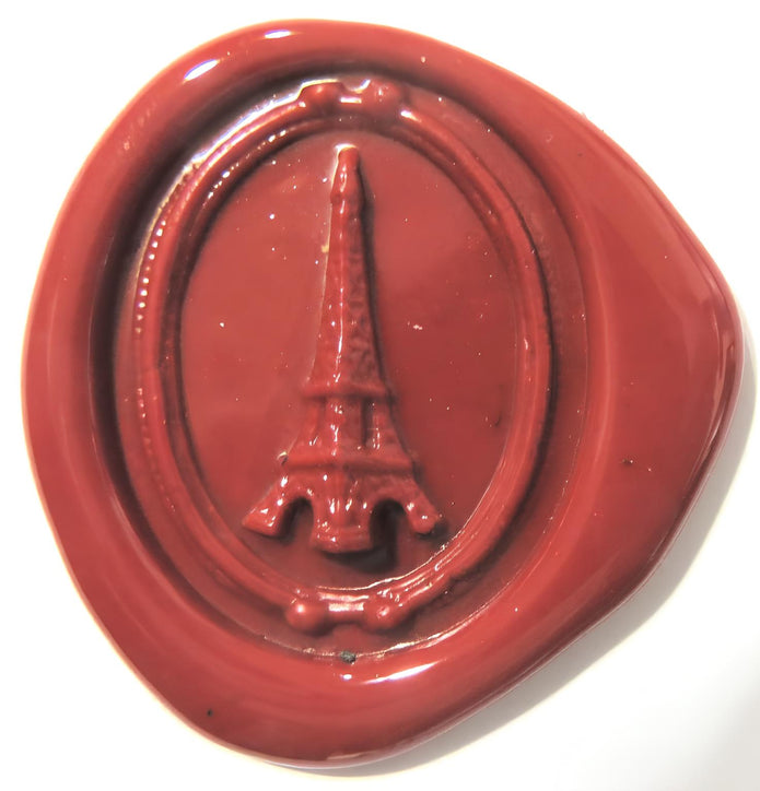 ref: 0006676 Sceau artisanal en étain " Tour Eiffel "