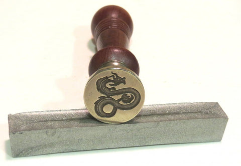 Ref: 0000453-4 Goose feather, wax and sealing stamp set "Dragon"