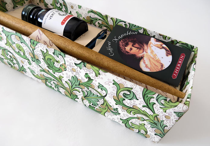 ref: 0005249 Coffret de Calligraphie "Napoléon Ier"