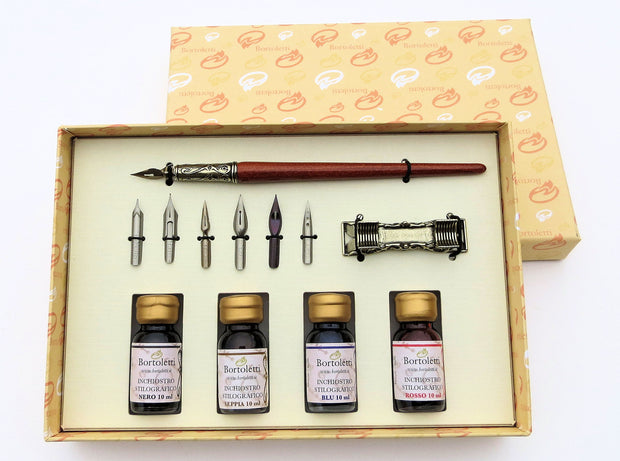ref: 0010119: Coffret "Découverte de l'écriture"