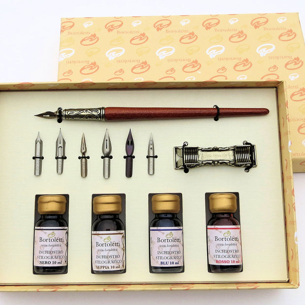 ref: 0010119: Coffret "Découverte de l'écriture"