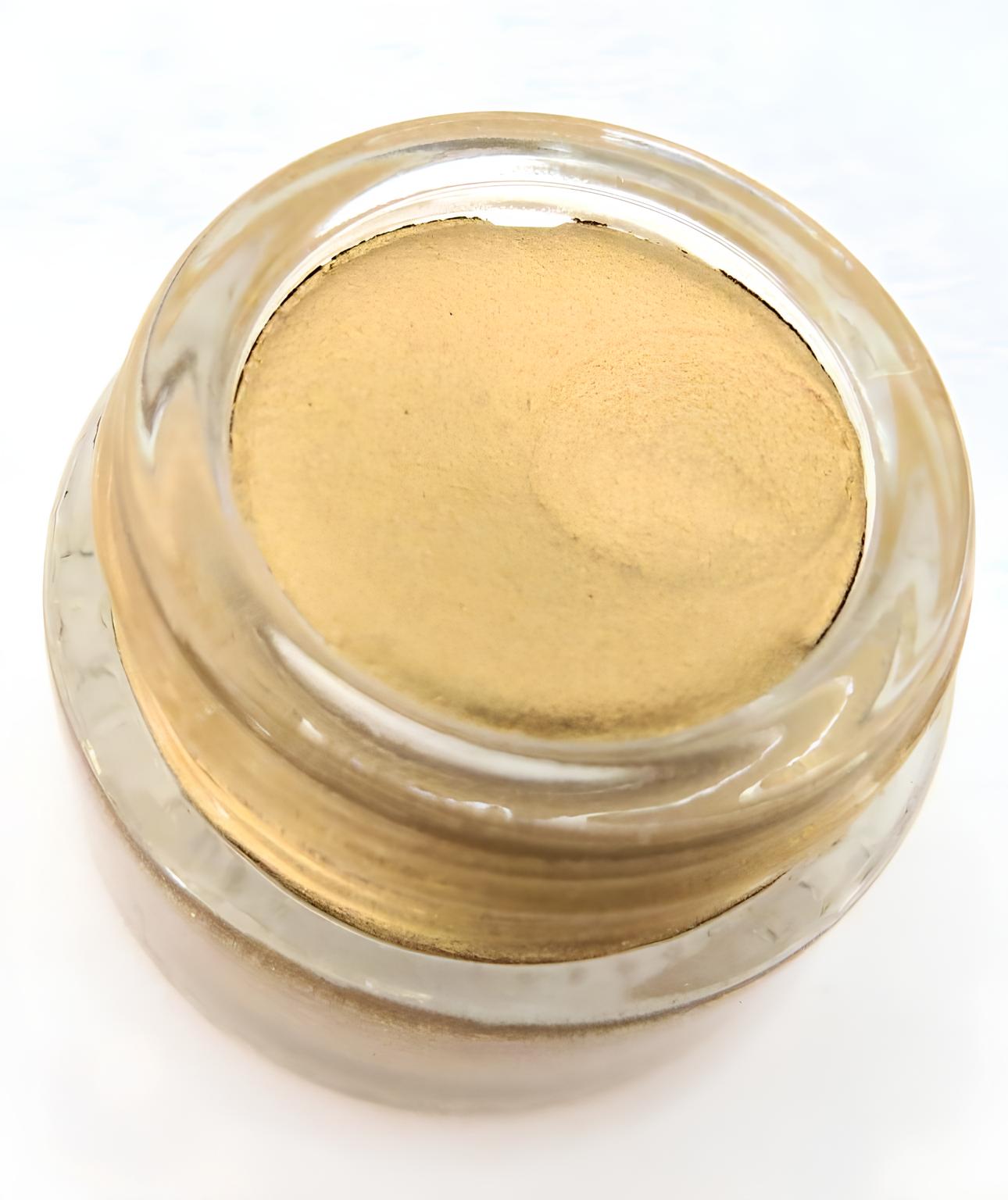 Ref: 0004577 Petit pot de pâte dorée 