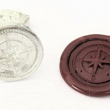Ref: 0006675-6 Sceau artisanal en étain "Boussole"