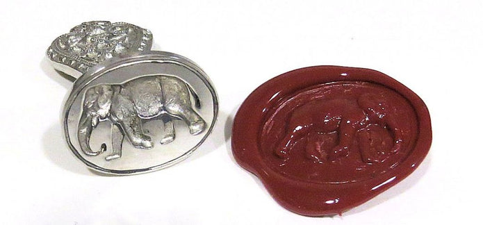 0006242-3 Sceau artisanal en étain "Eléphant"