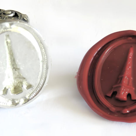 Ref: 0006676 Sceau artisanal en étain " Tour Eiffel "