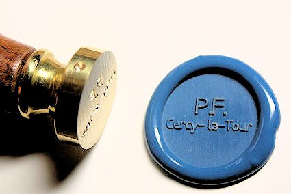 Ref: 0007053-2: Sceau avec une pastille de 20 mm