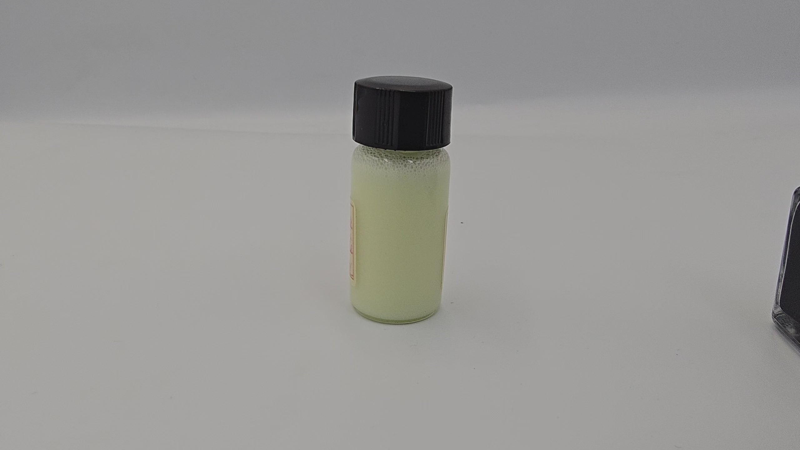 Ref: 0000807 Phosphorescent ink 